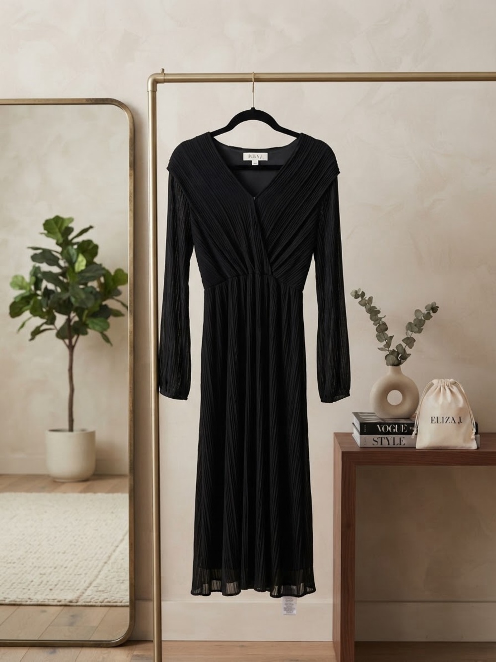 Evelyn Blue Black Pleated V-Neck Long Sleeve Midi Dress